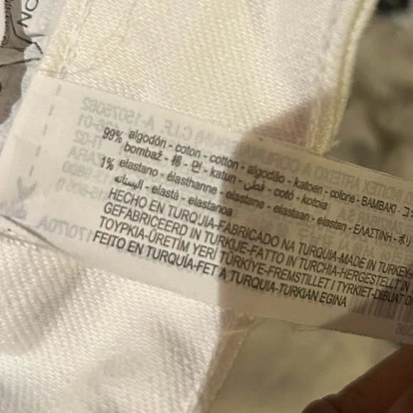 Zara High Rise Wide Leg Jean - Picture 8 of 9